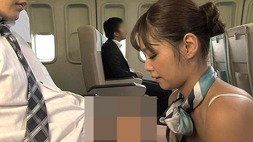 [SDDE-374]用制服/内衣招待乘客 