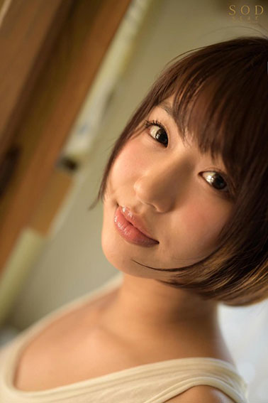 [STAR-927]唯井真寻（唯井まひろ） 18岁 DEBUT 